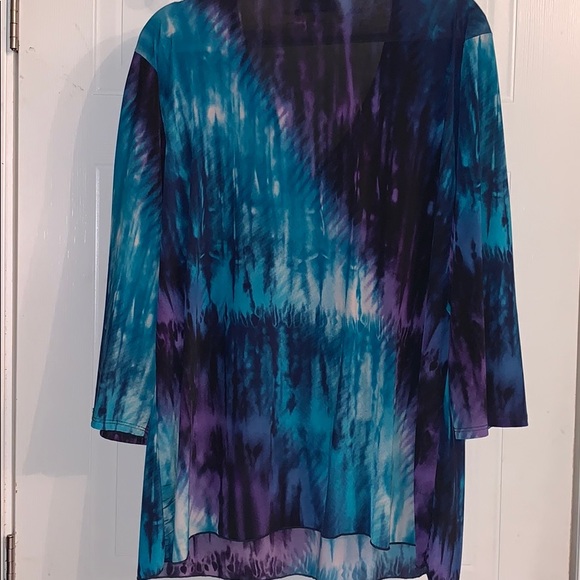 Blouse - Picture 2 of 4